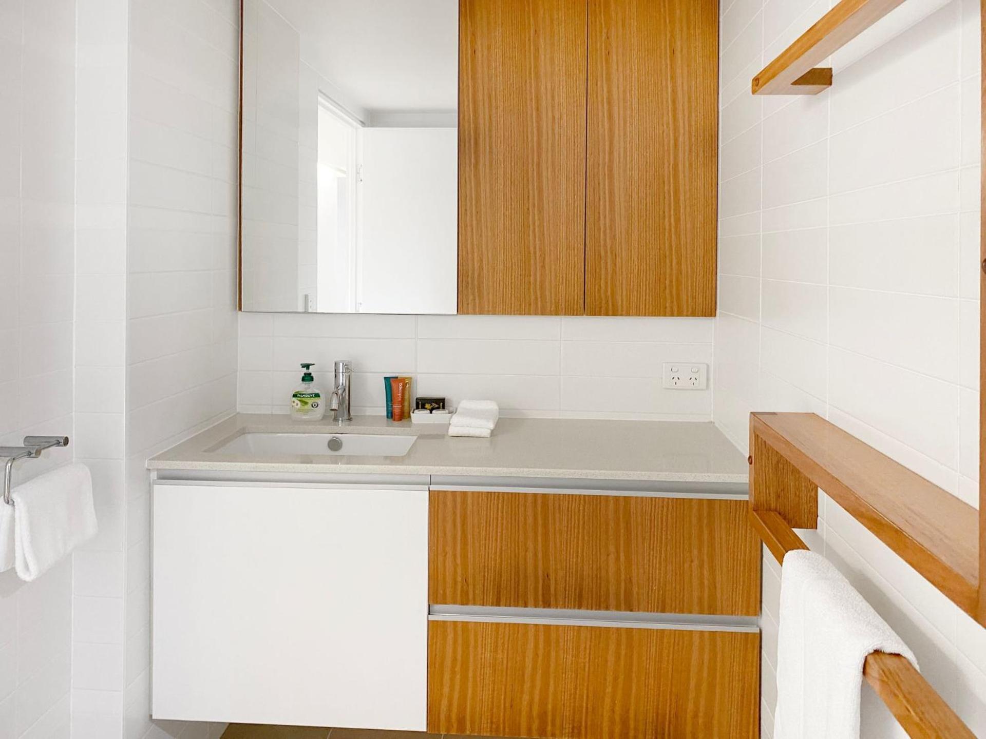 Maggies Beachfront Apartment 2 Horseshoe Bay Экстерьер фото